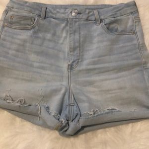 American Eagle Curvy Hi-Rise Shortie